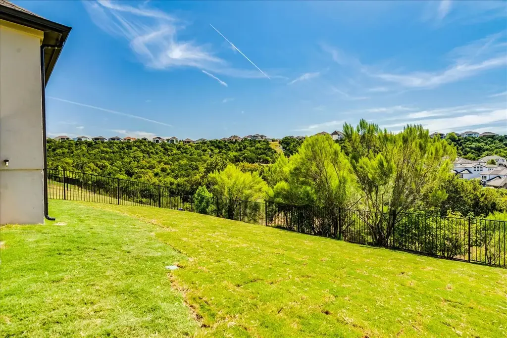 1416 Brescia Walk, Leander