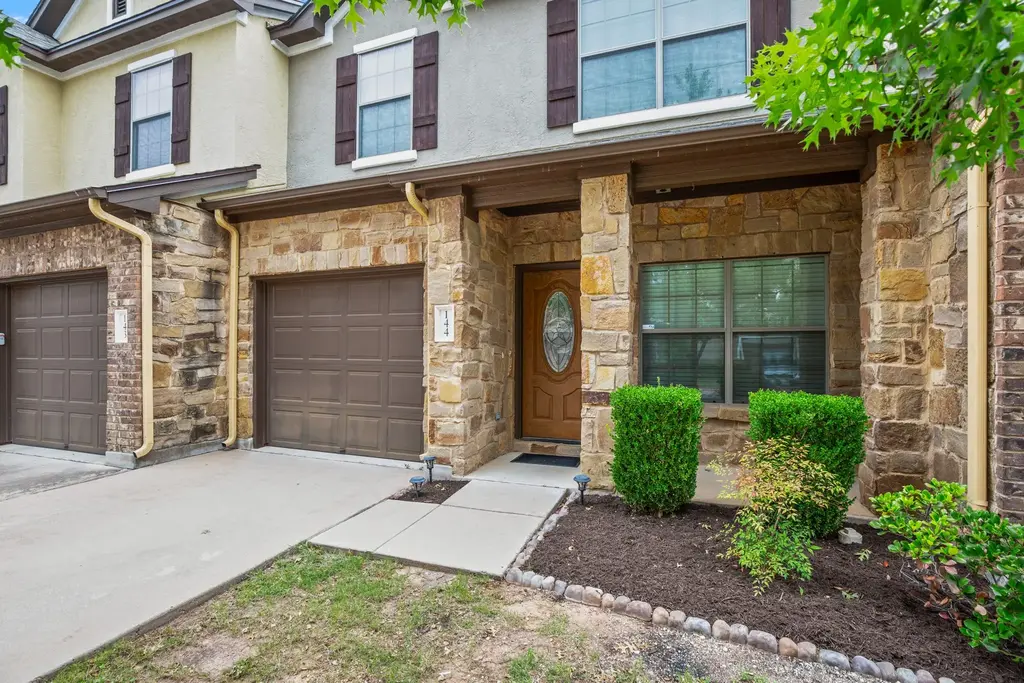 1900 Little Elm Trl 144, Cedar Park