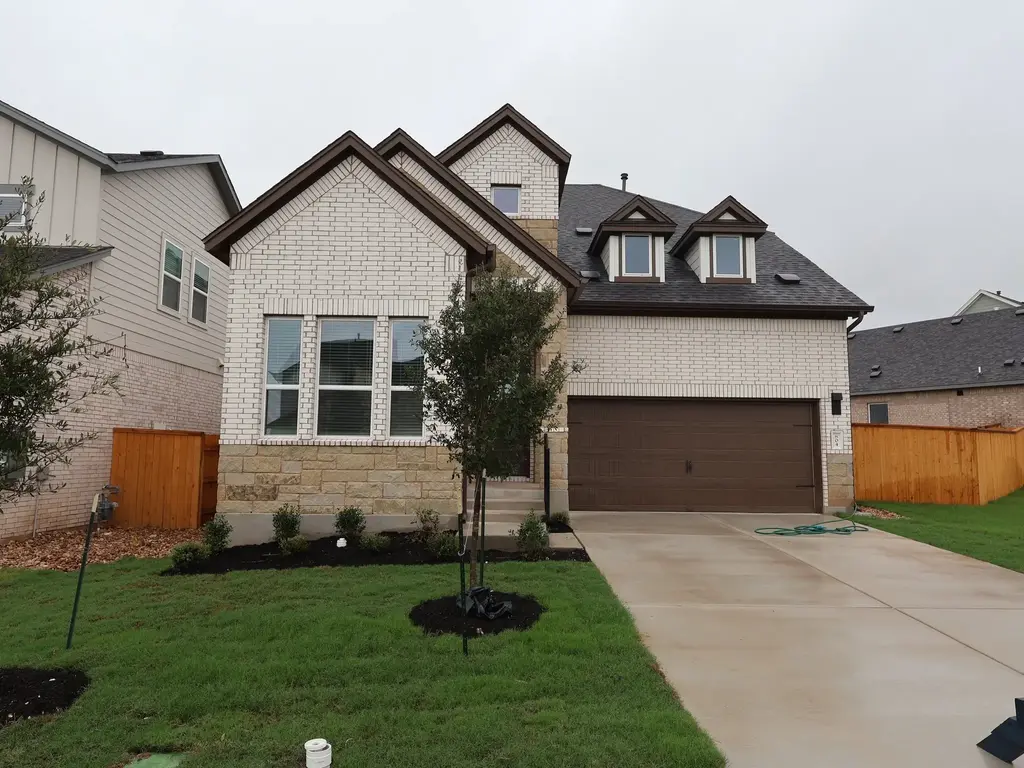804 Corvallis Dr, Leander