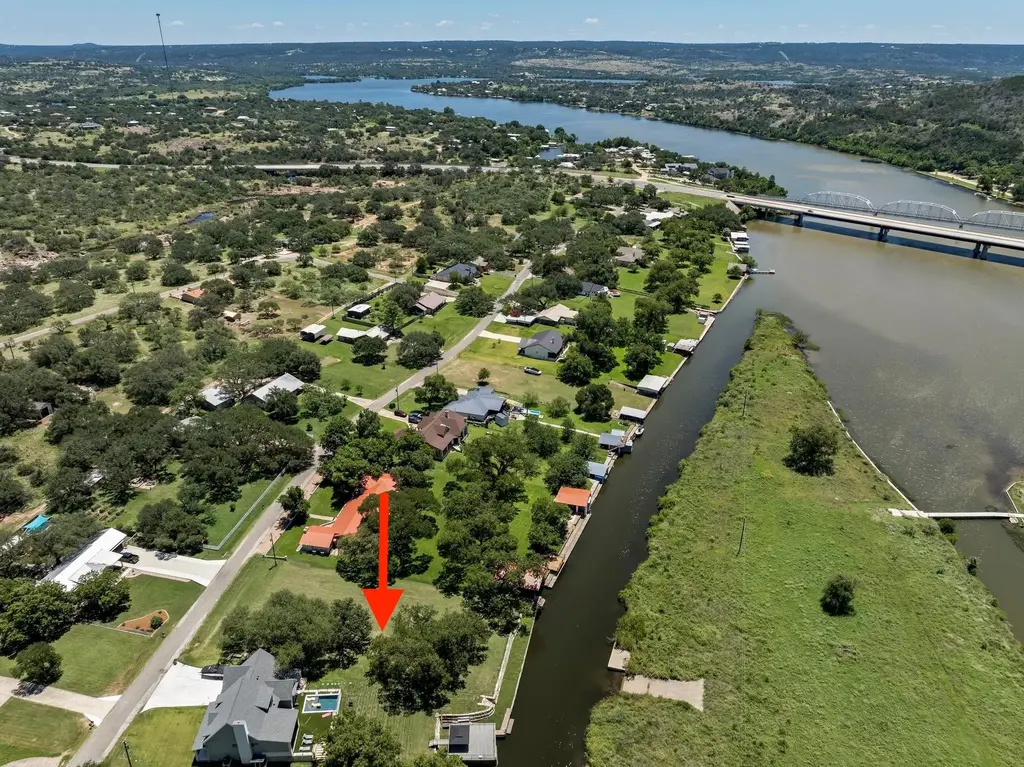 139 County Road 141, Burnet