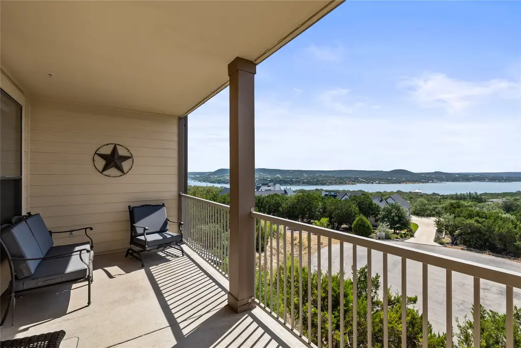 17708 Maritime Point Dr 202, Jonestown