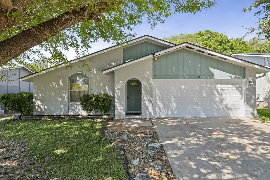 1729 Cricket Hollow Dr, Austin