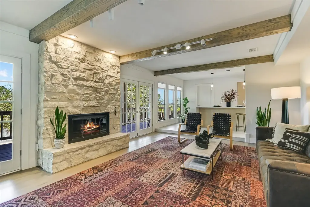 1923 Cypress Pt W, Austin