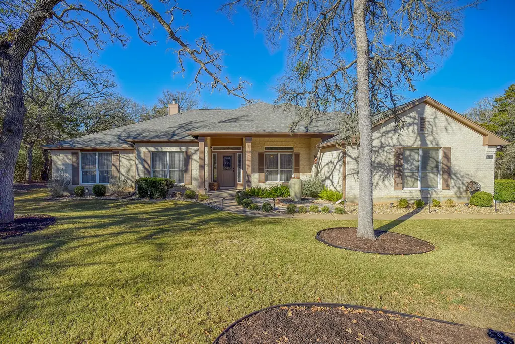 142 Joshua Smith Ln, Bastrop