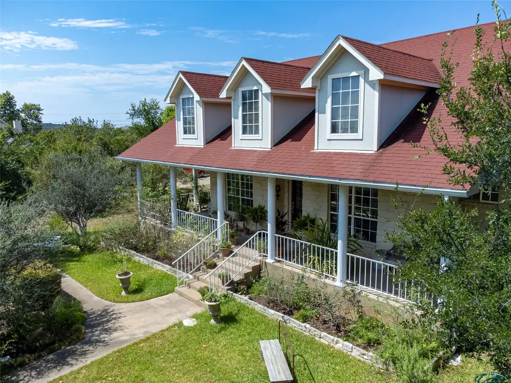 15420 Fox Run Dr, Austin