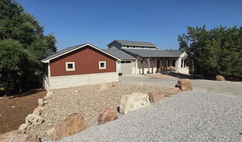 1039 Coventry Rd, Spicewood