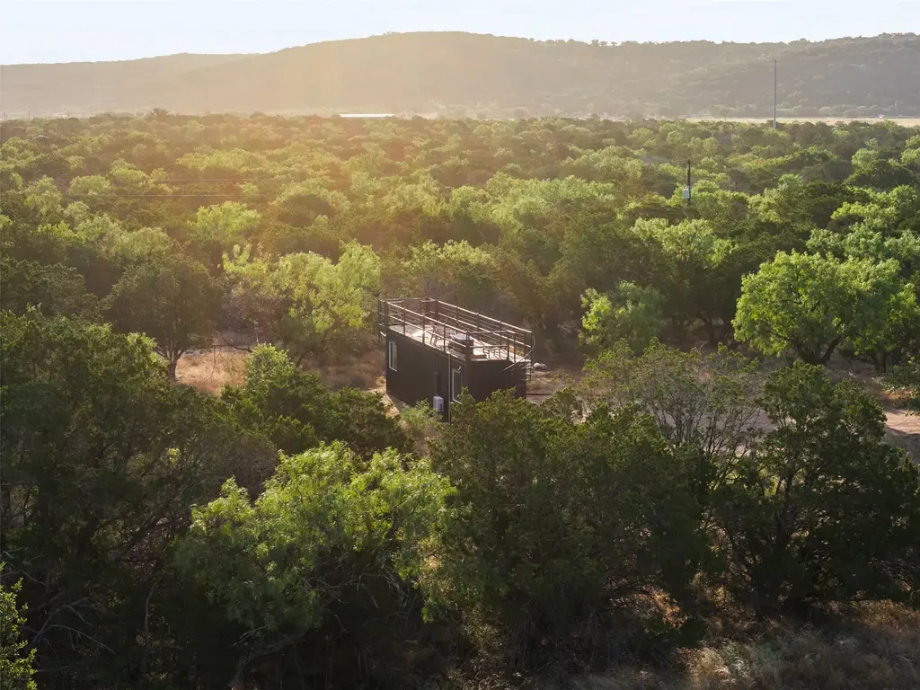 855 County Road 119, Burnet