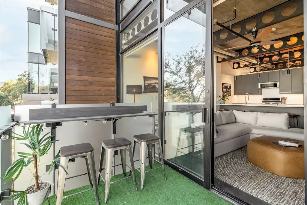 1401 Eva St 206, Austin