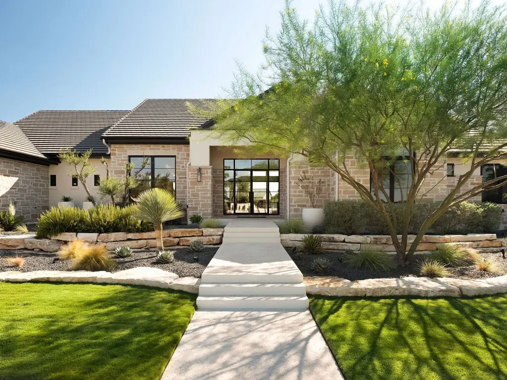 117 Stone Bluff Dr, Georgetown