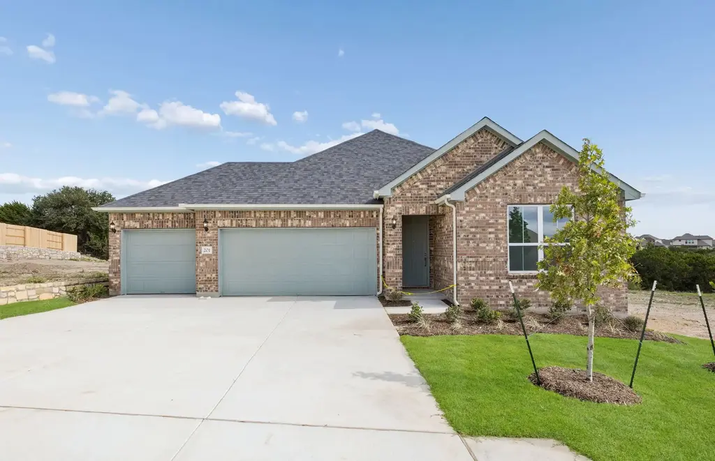 201 Serenity Hills Dr, Georgetown
