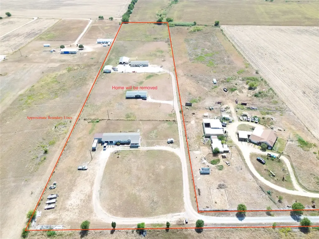 700 County Road 423 Rd, Taylor