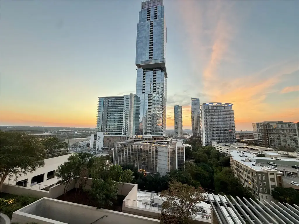 360 Nueces St 1114, Austin