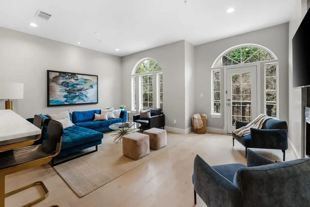 1529 Barton Springs Rd 13, Austin