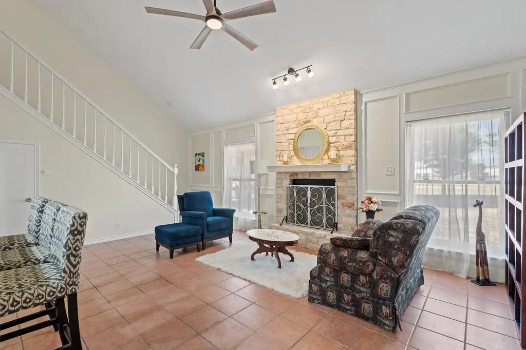 123 Jackrabbit Run, Round Rock