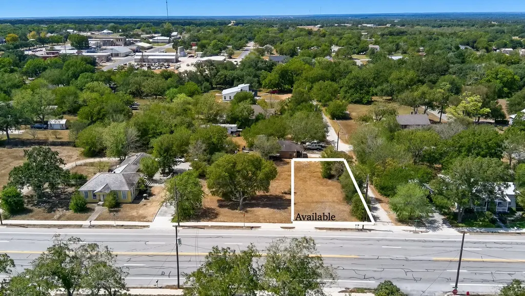 Tbd Fm 609 & Mulberry St, Flatonia