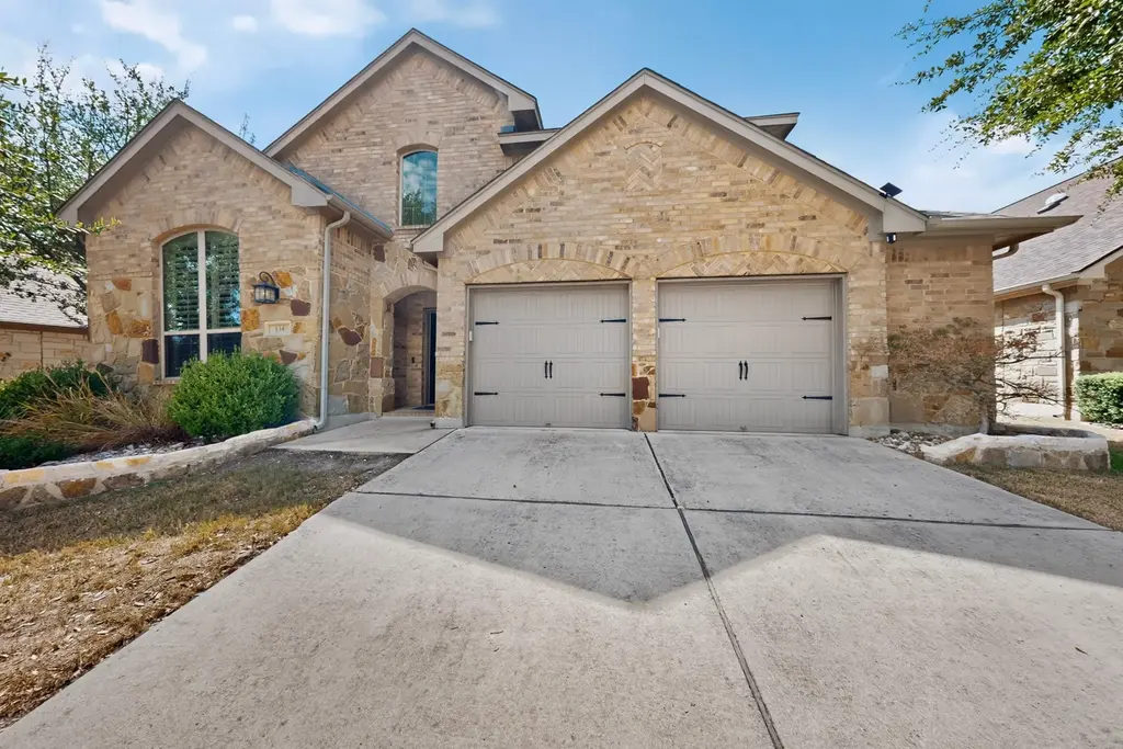134 Catalina Ln, Austin