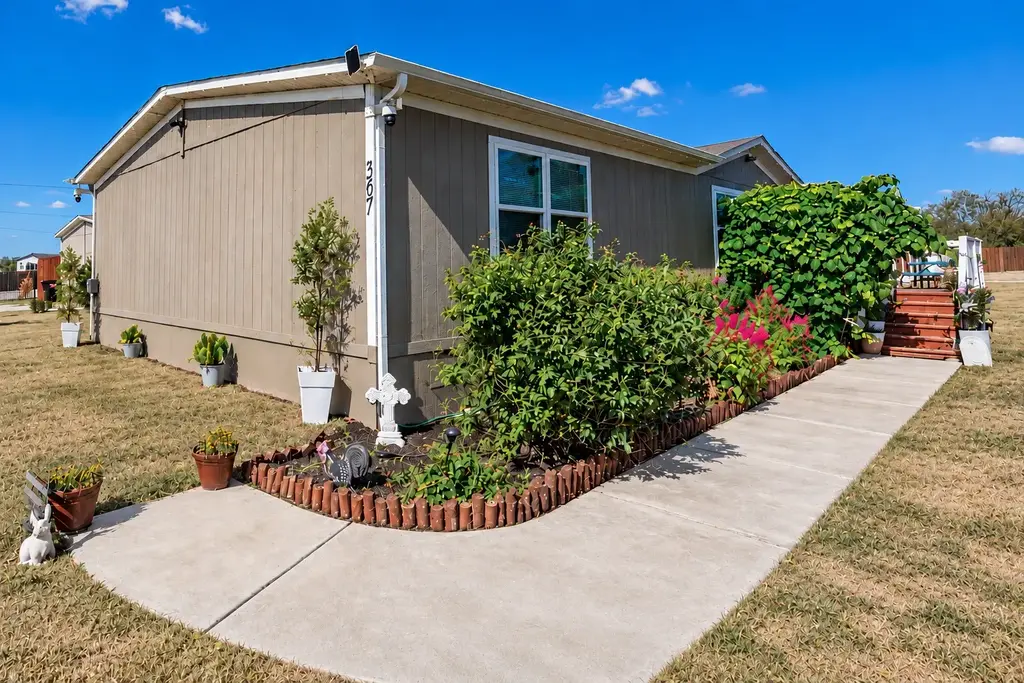 367 Margarita Dr, Dale