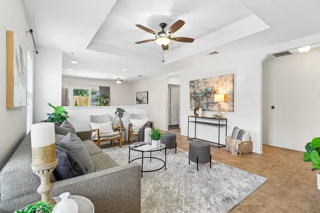 9012 Southwick, Austin