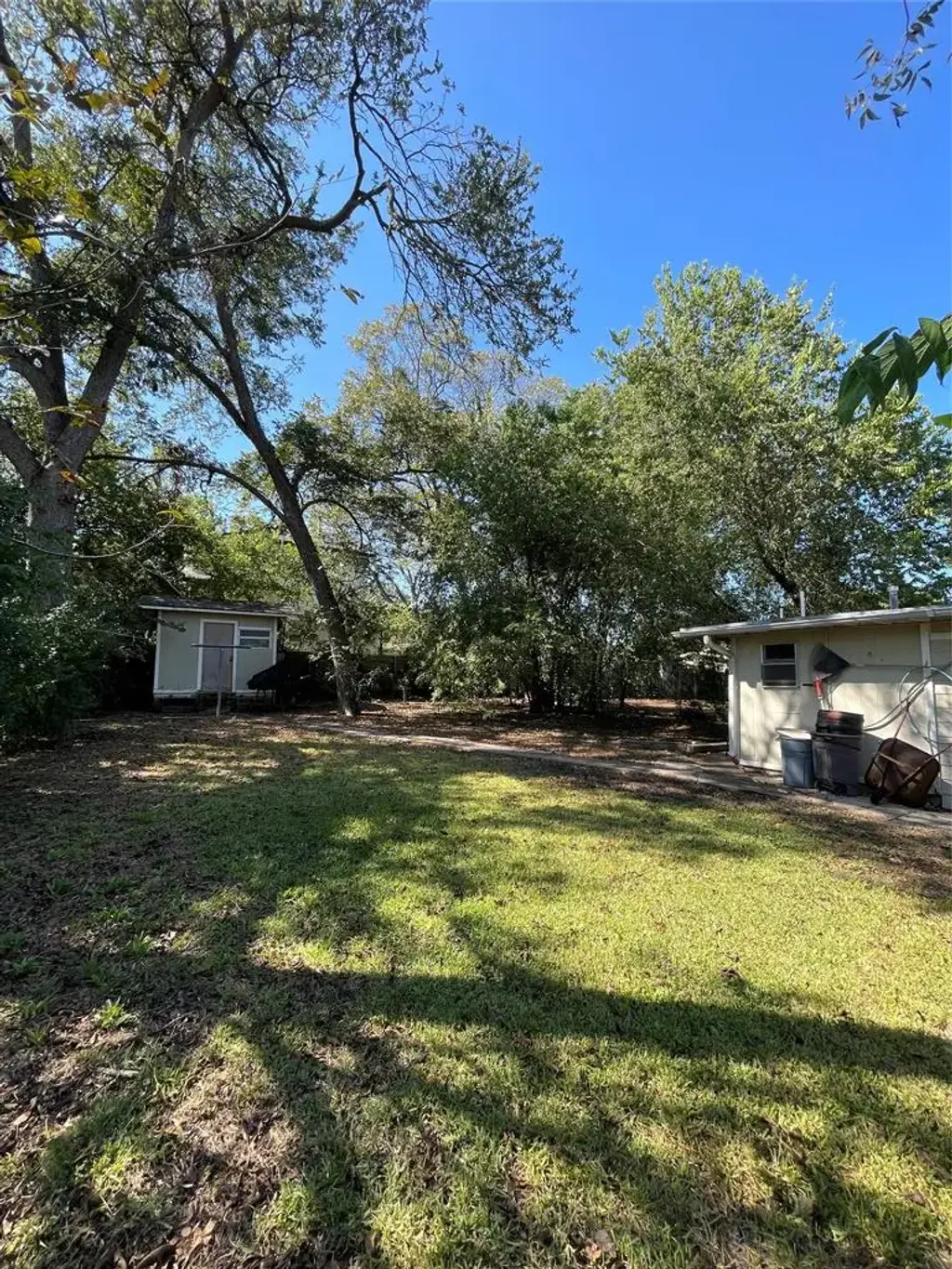 2006 Maple Ave 2, Austin