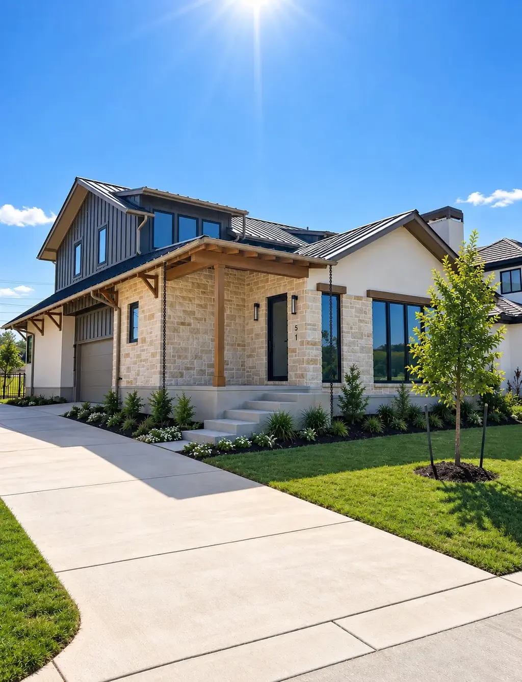 711 N Paleface Ranch Rd 5, Spicewood
