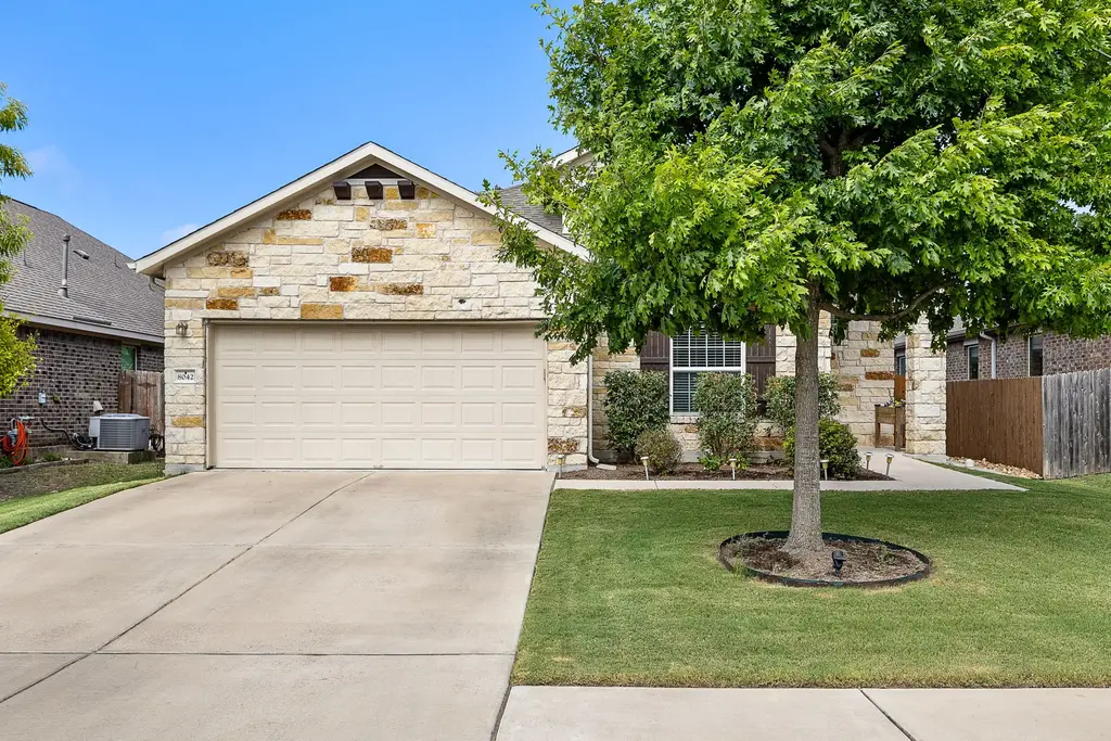 8042 Arezzo Dr, Round Rock