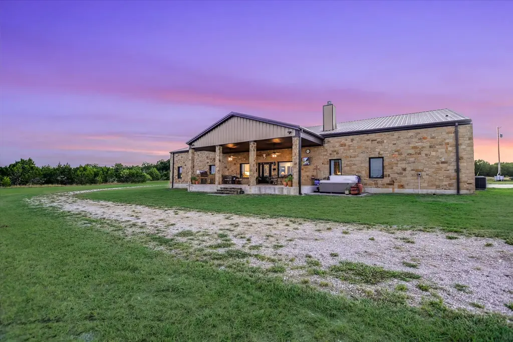 826 Black Jack Ranch Rd, Burnet