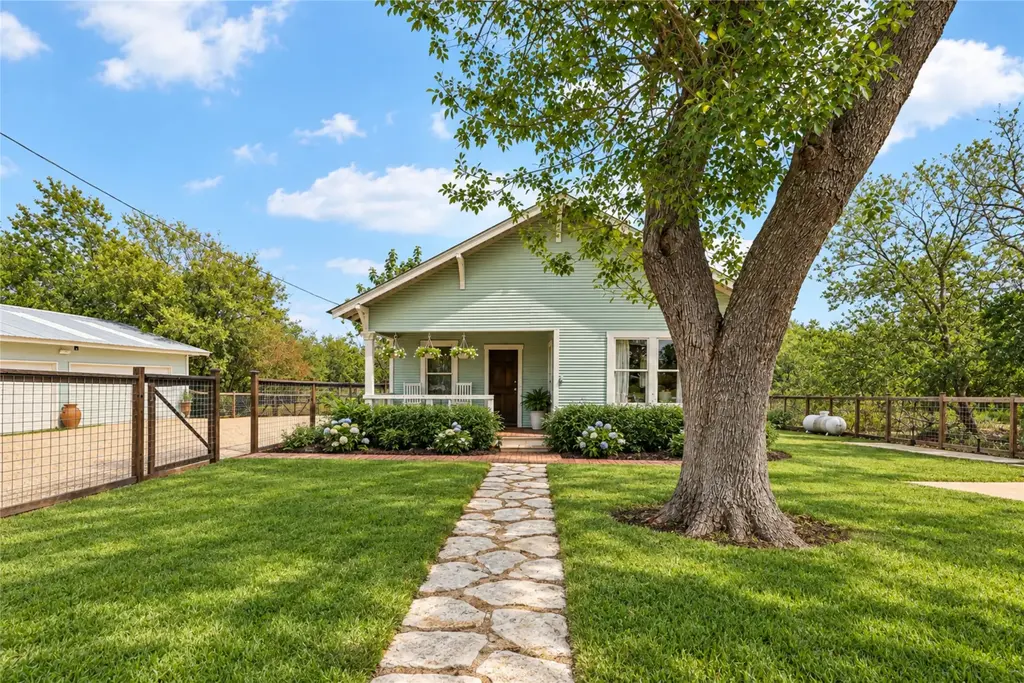 372 Old Lockhart Rd, Lockhart