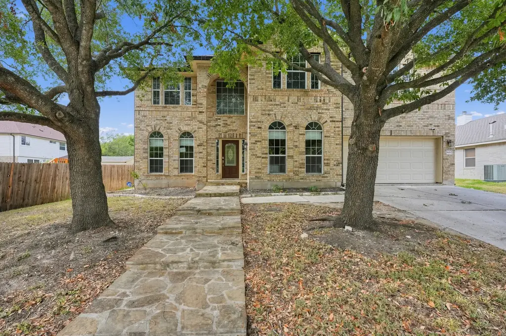 16804 Brewer Blackbird Dr, Pflugerville