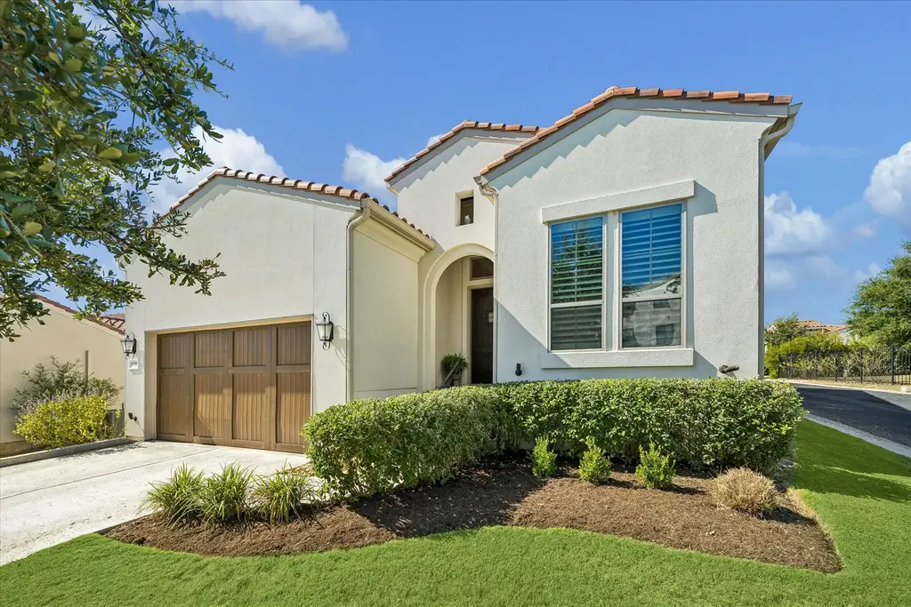 12105 Beautybrush Dr, Austin