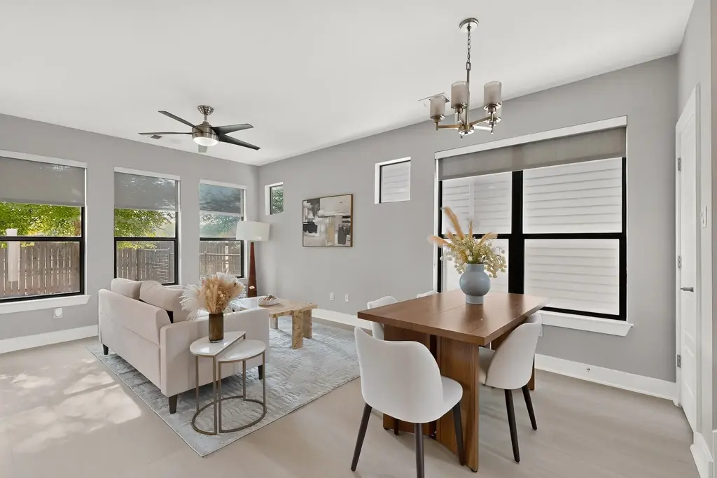 1417 Lorraine Loop 1417, Austin