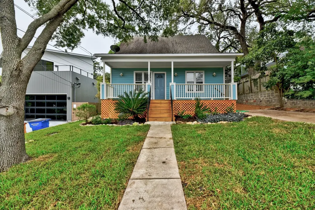 2305 W 9th St, Austin