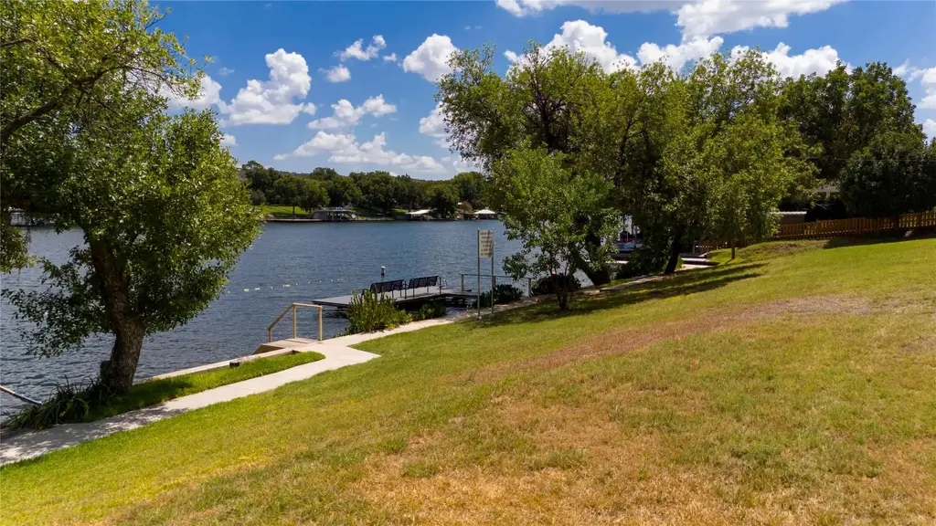 3308 Sagebrush Trl, Kingsland