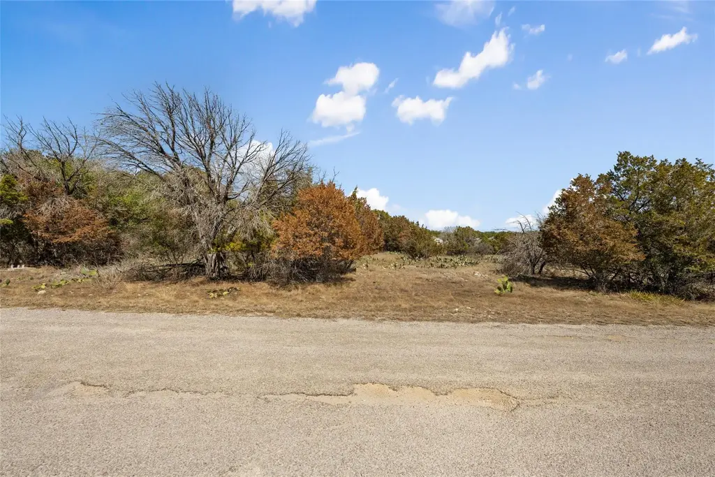 21606 Cardinal Ave, Lago Vista