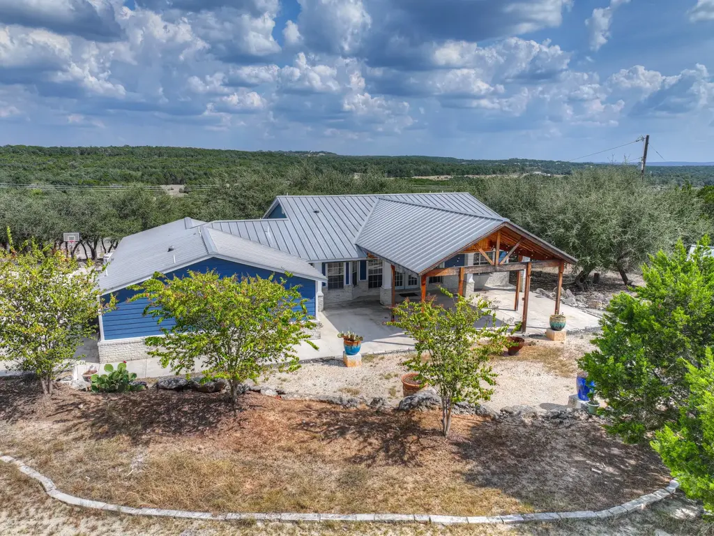 2131 Fm 484, Canyon Lake