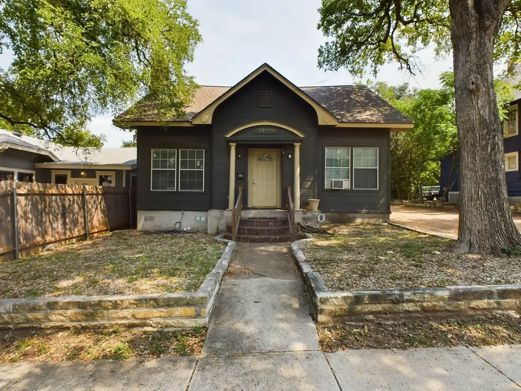 1102 W 22nd St, Austin
