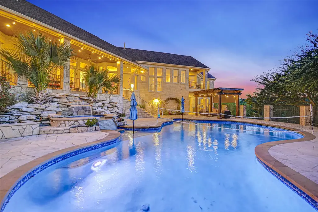 17110 Majestic Ridge Rd, Austin