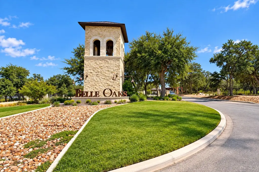 639 Butler Oaks, Bulverde