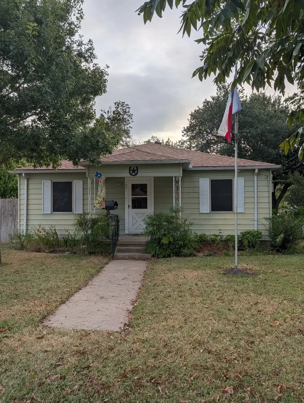1021 S 45th St, Temple