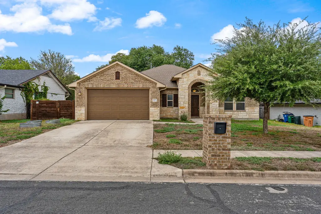 1002 Cripple Creek Dr, Austin