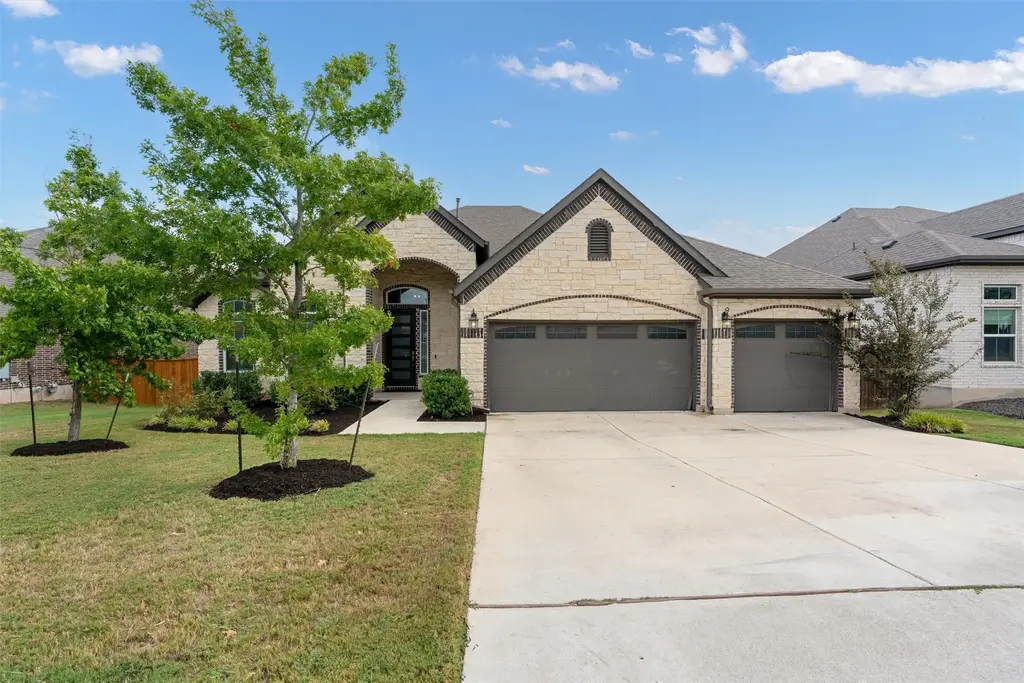 3820 Winnie Pl, Round Rock