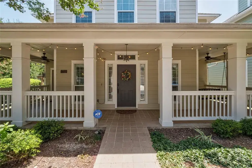 2730 Kinney Oaks Ct, Austin