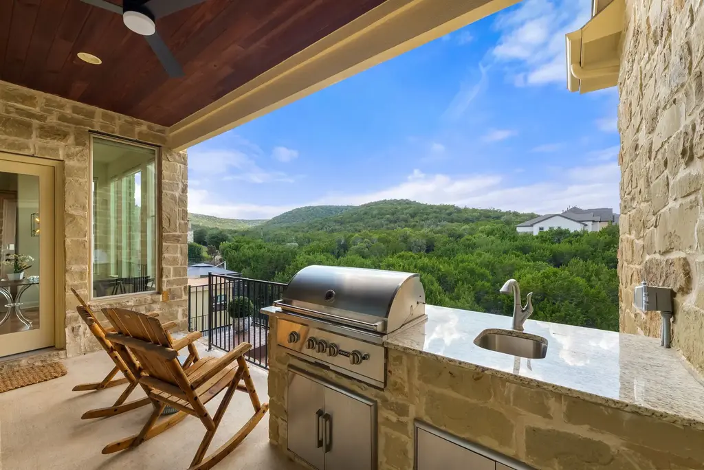 6016 Osceola Trl, Austin