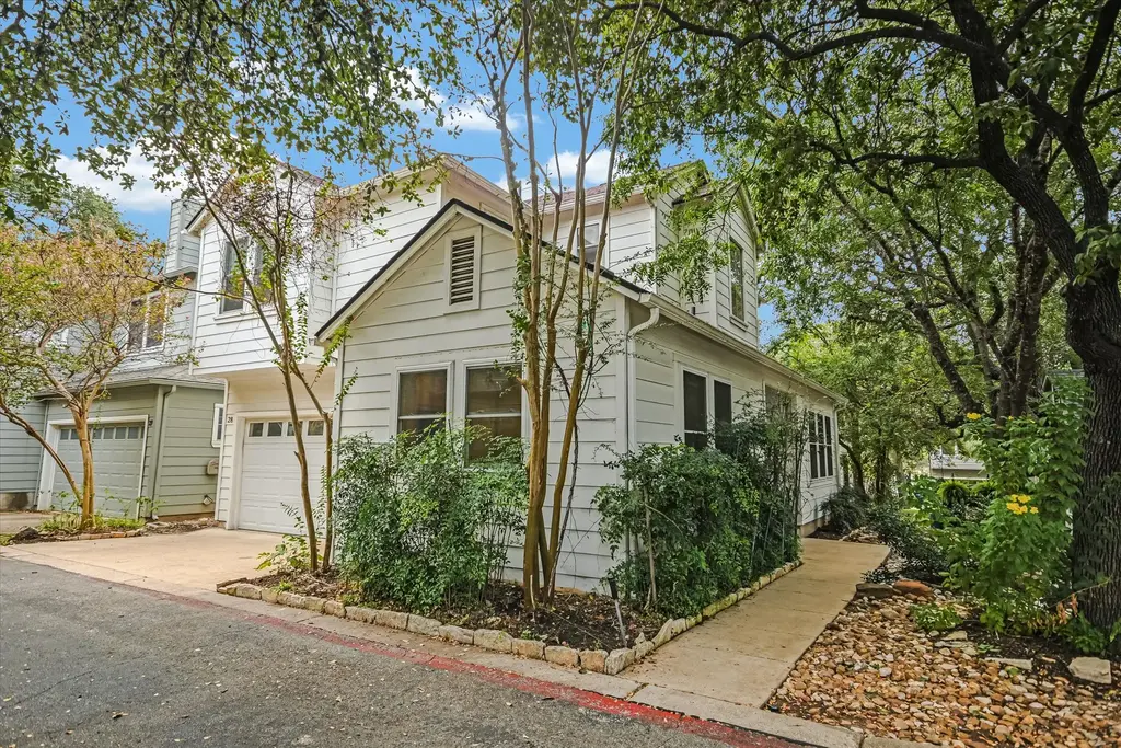 1011 Brodie St 28, Austin
