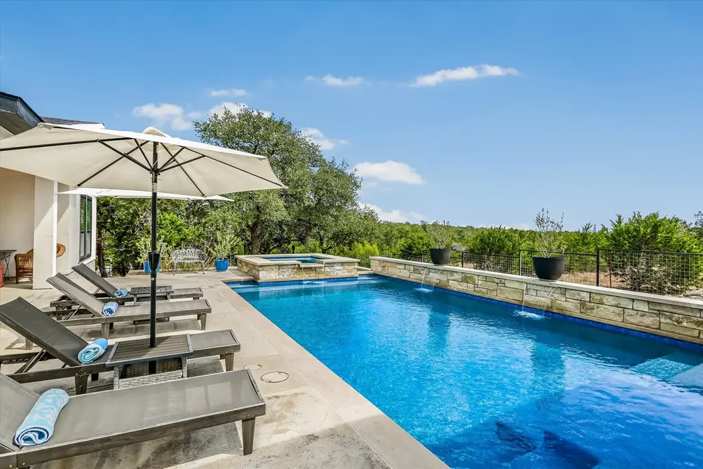 1382 Primrose Path, Canyon Lake
