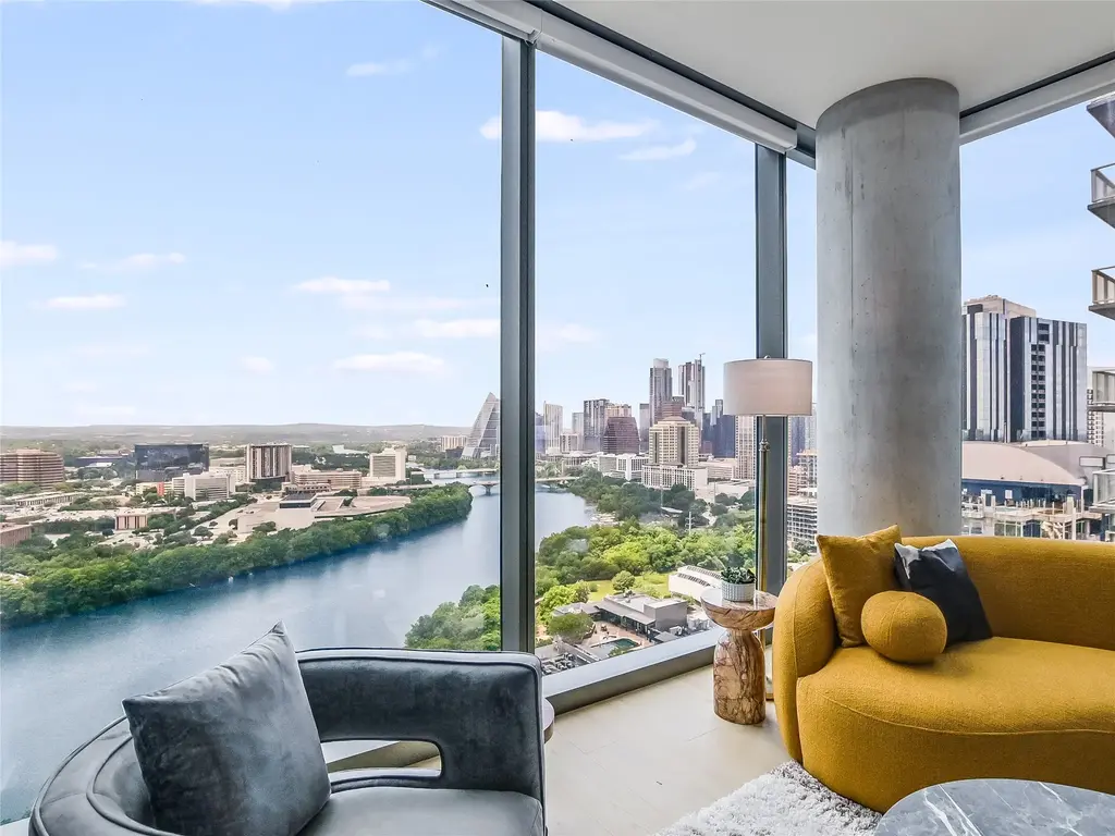 44 East Ave 2405, Austin