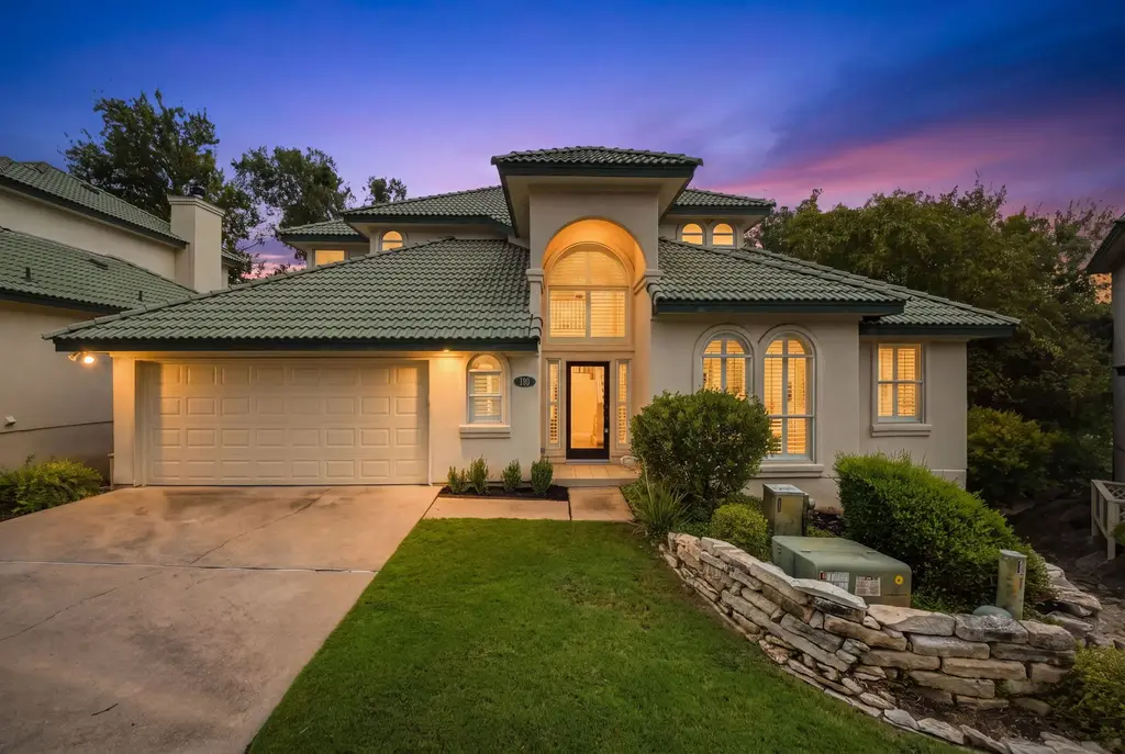 110 Cross Creek, Lakeway