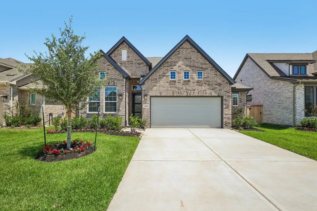17804 Rolling Dr, Manor