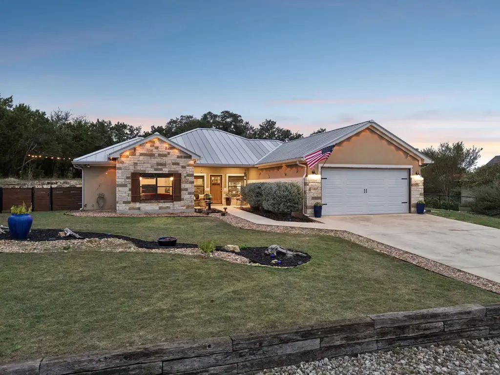 711 Monarch, Canyon Lake