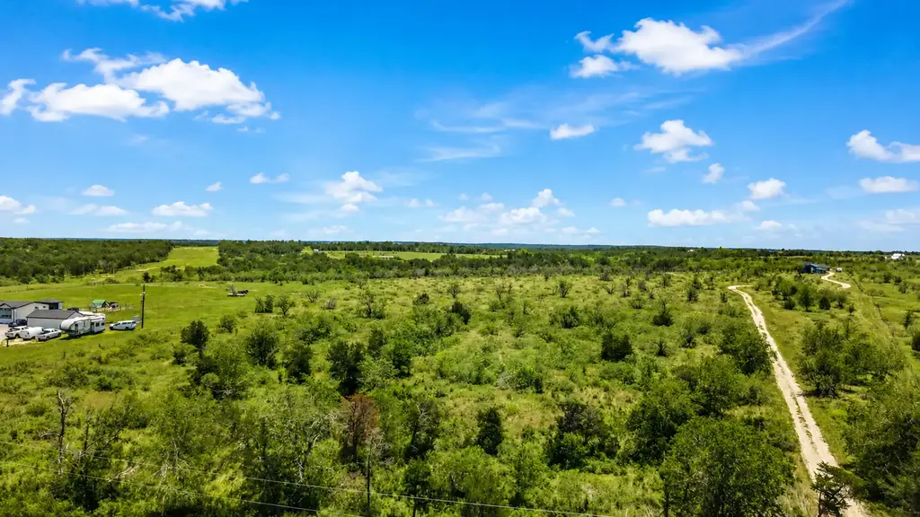 2500 Ne County Road 466 Dr, Elgin