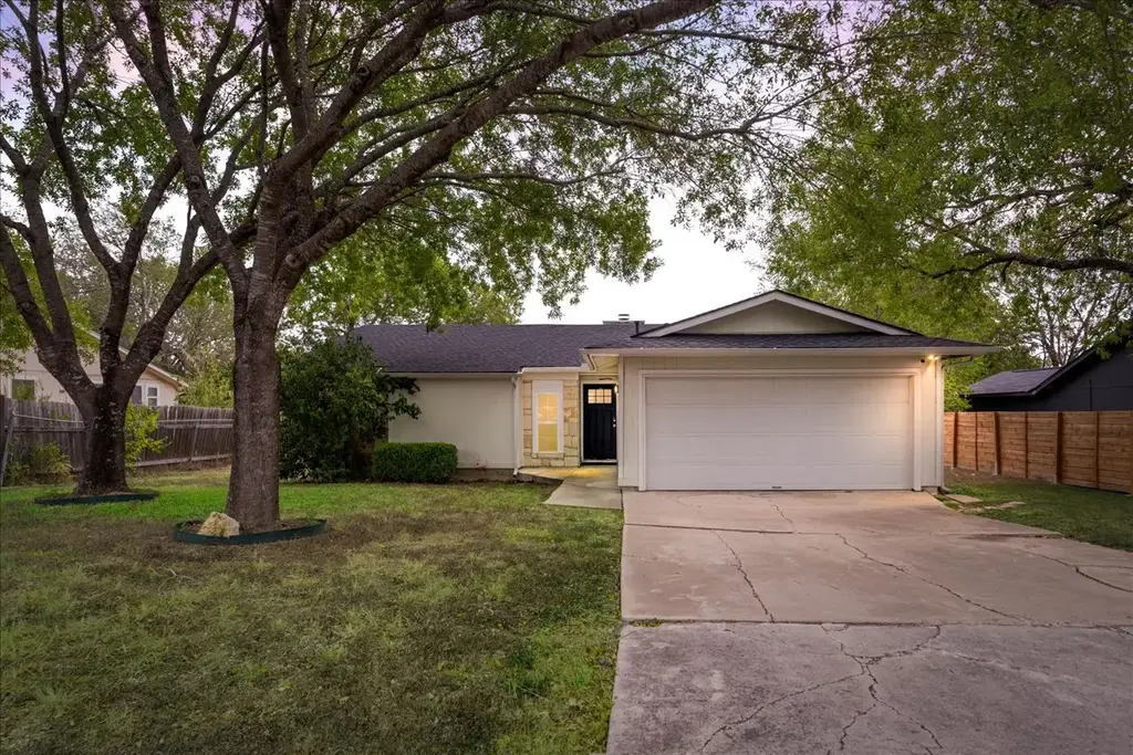 7401 Chisos Pass, Austin